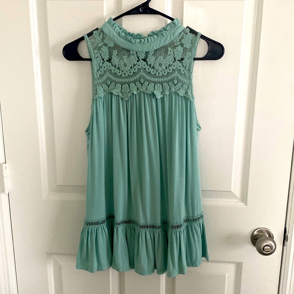 Lace Flowy Sage Tank Top